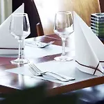 Campanile & Restaurant Hotel