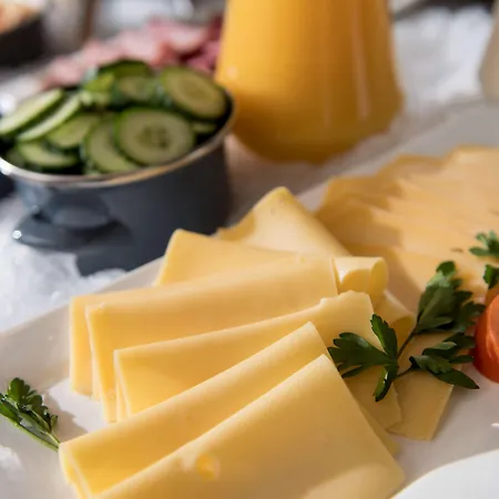 فندق Campanile & Restaurant كورينْخيم