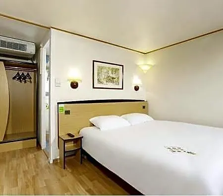 Campanile & Restaurant Hotel 3*