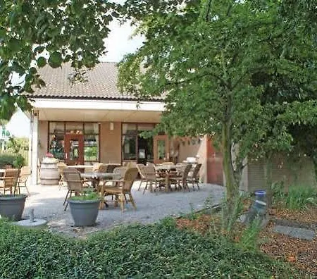 Campanile & Restaurant 酒店 3*
