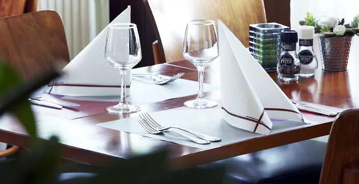 Campanile & Restaurant Hotel