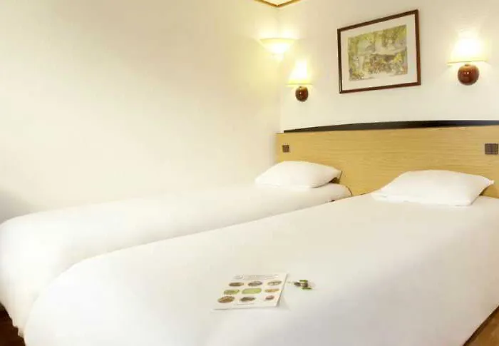 Campanile & Restaurant Szálloda 3*