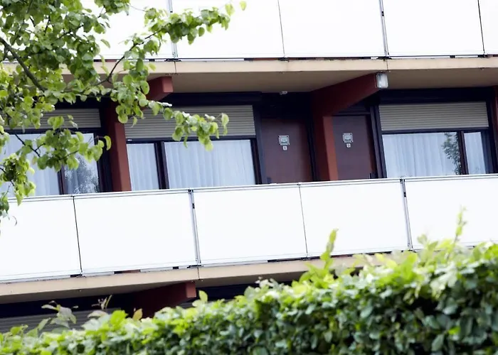 Hotel Campanile & Restaurant