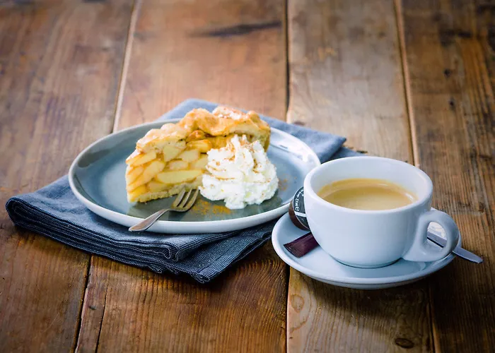 Campanile & Restaurant Hotel 3*